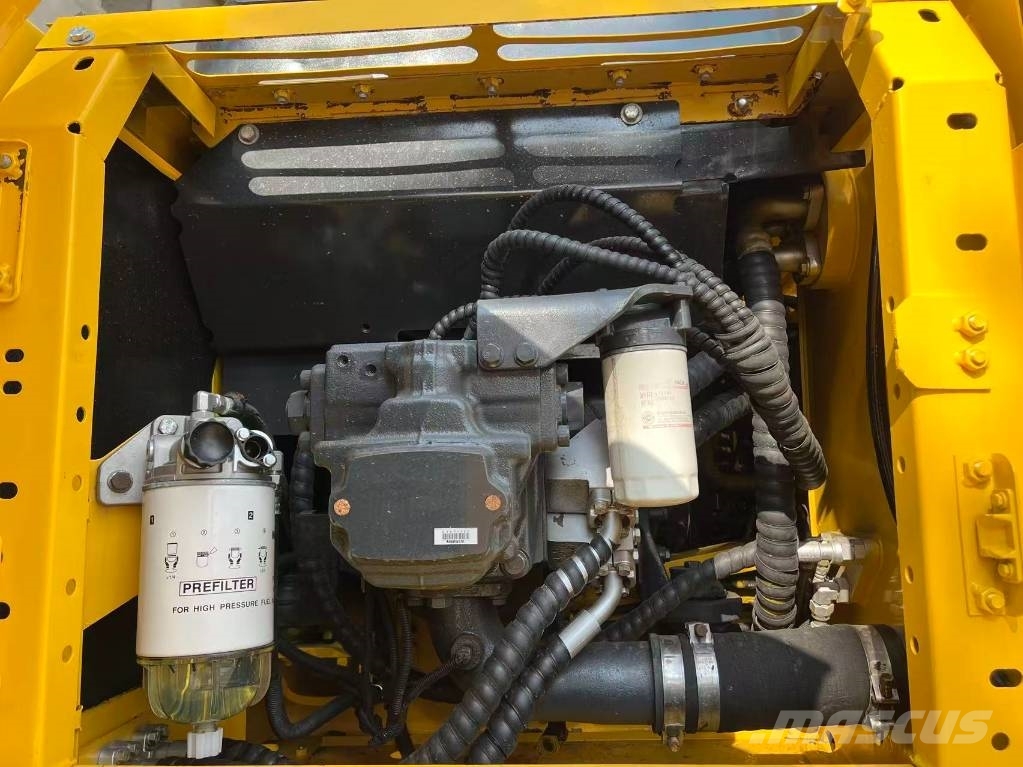 Komatsu PC 240 Верижен екскаватор