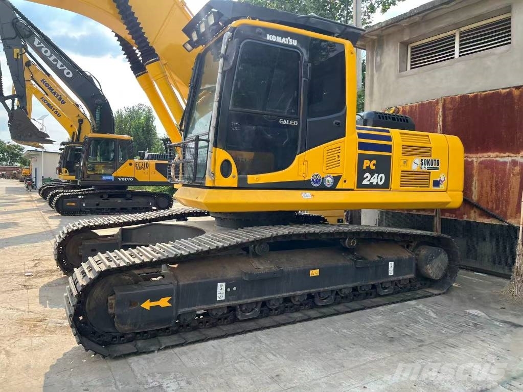 Komatsu PC 240 Верижен екскаватор