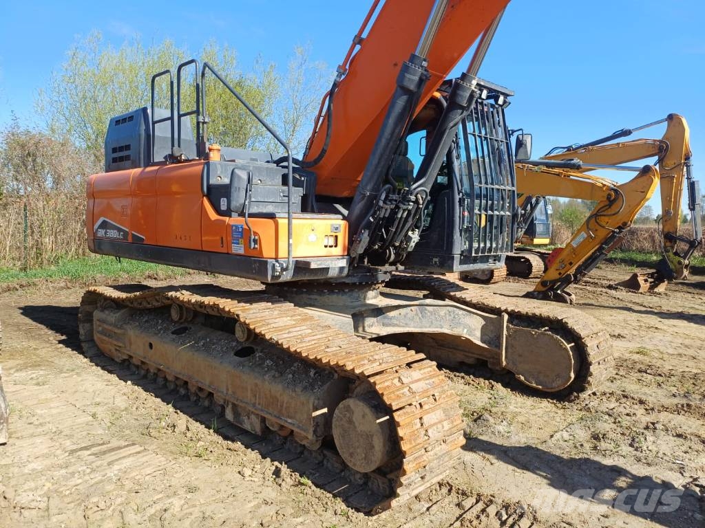 Doosan DX 380 LC Гусеничні екскаватори