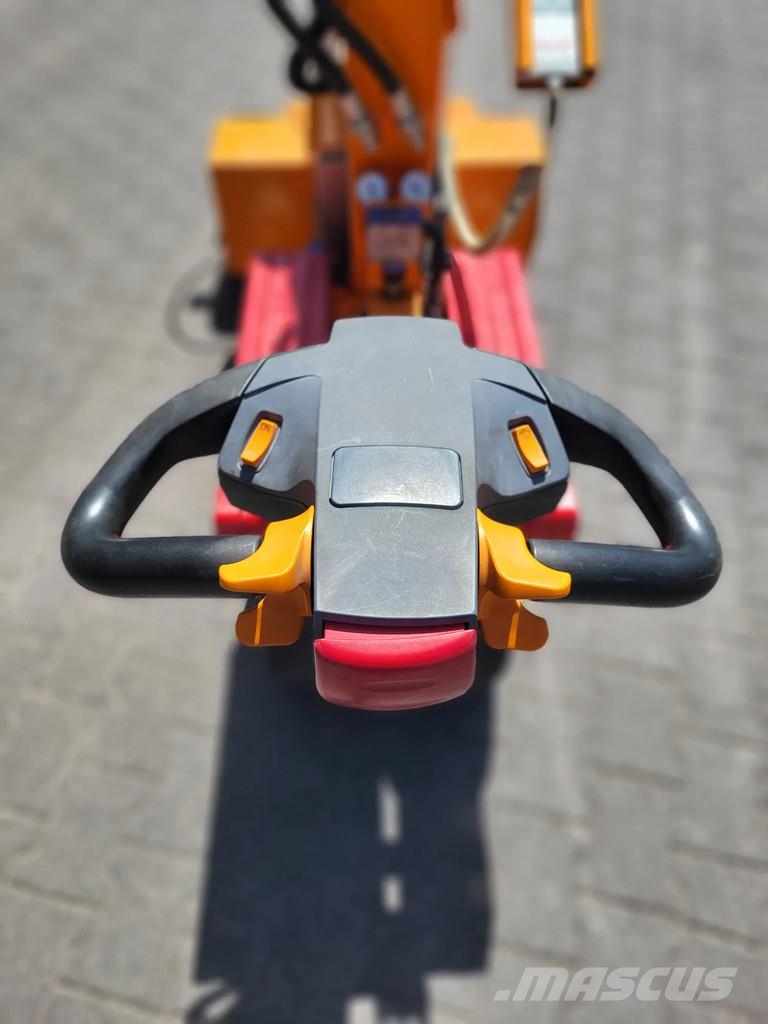 SMARTLIFT SL 380 Outdoor SL 380 Outdoor معدات البناء - غير ذلك