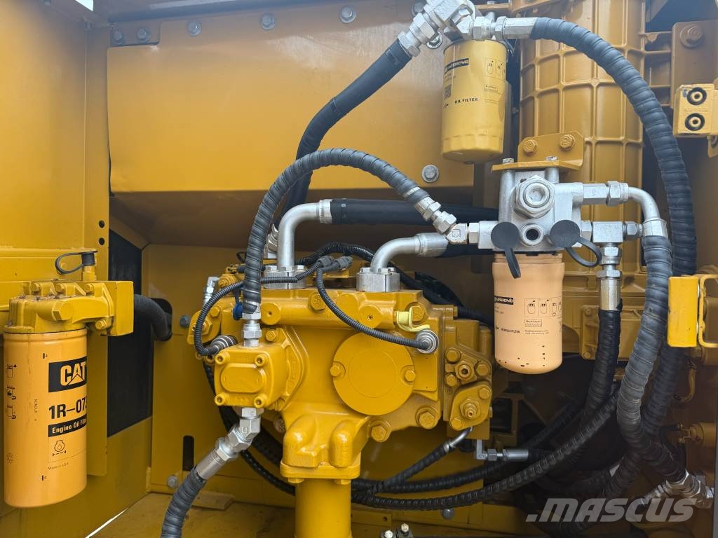 CAT 320 D Raupenbagger