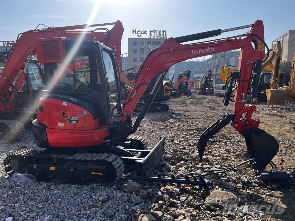 Kubota U35 Minigraafmachines < 7t