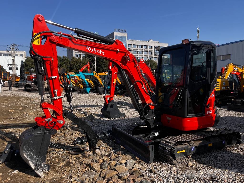 Kubota U35 Minigraafmachines < 7t