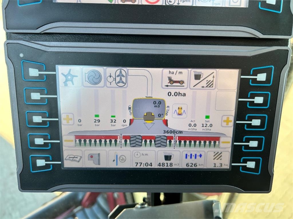Vredo VT 7028 / ZBV 32000V معدات توزيع السماد العضوي