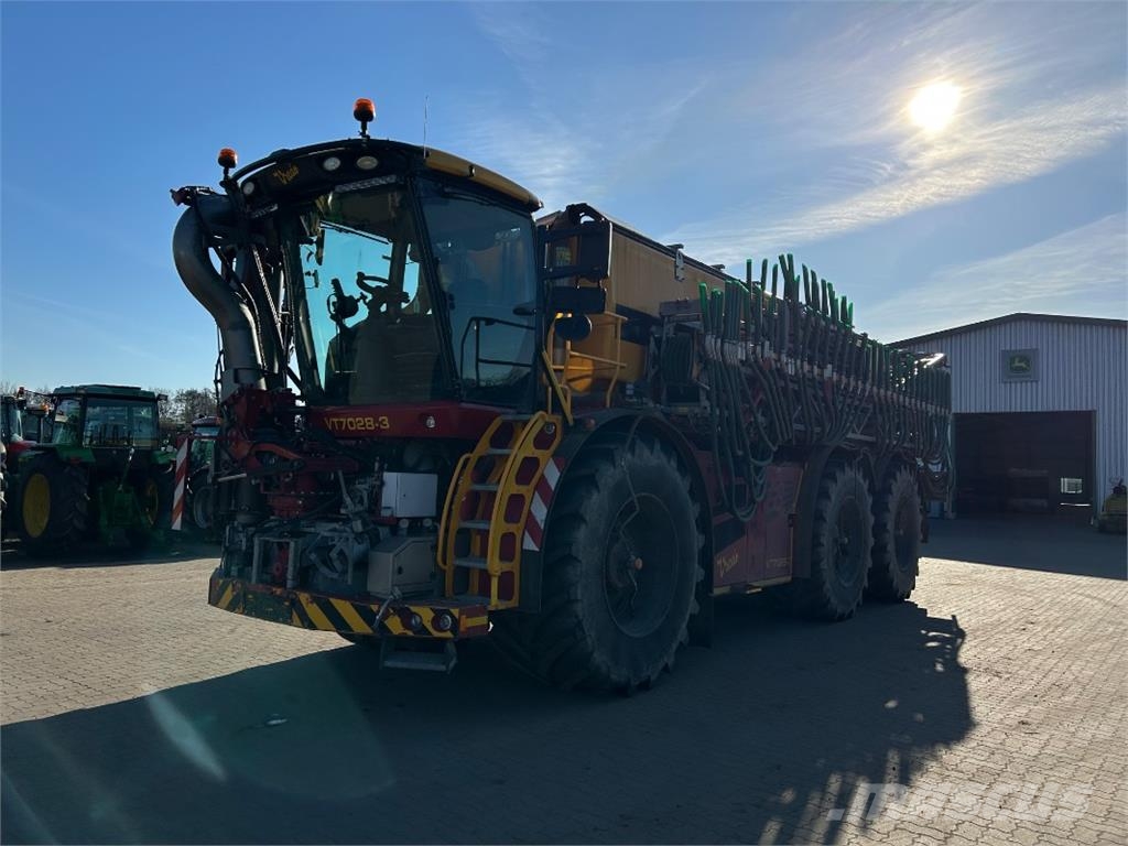 Vredo VT 7028 / ZBV 32000V معدات توزيع السماد العضوي