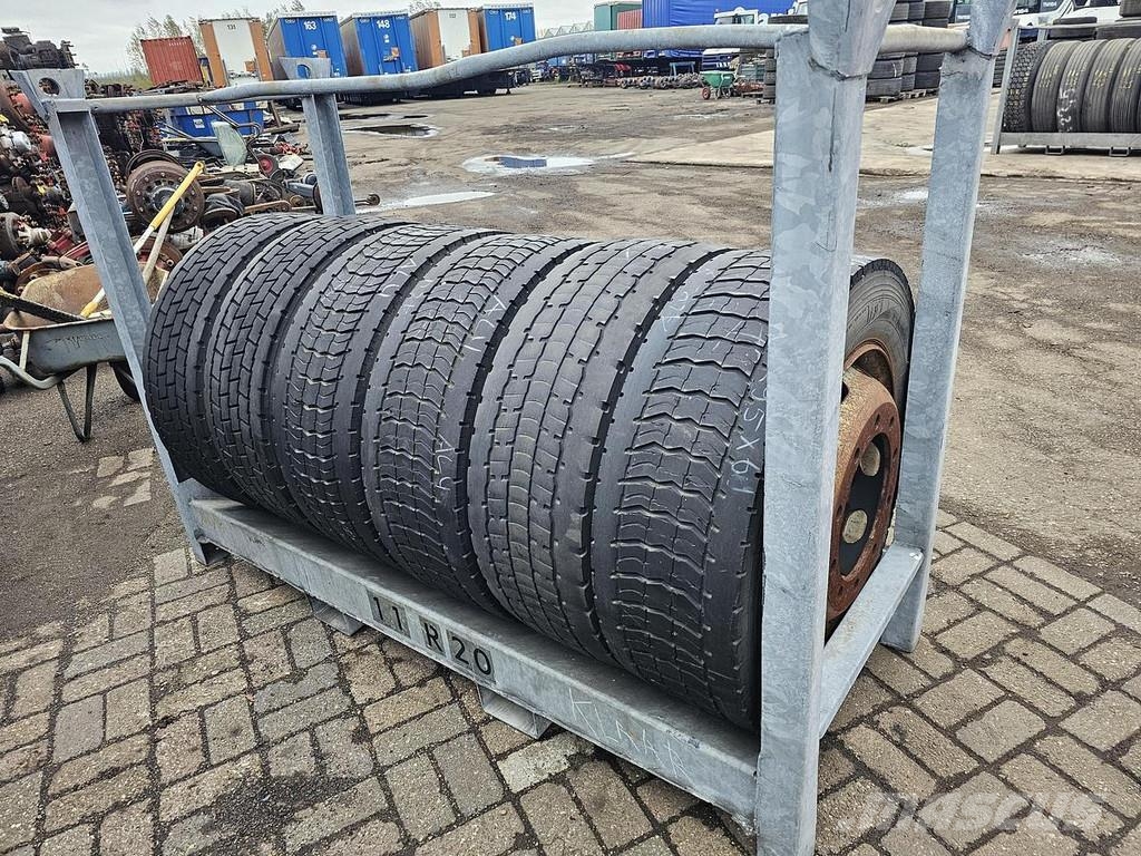 Goodyear TRUCK TIRE Llantas