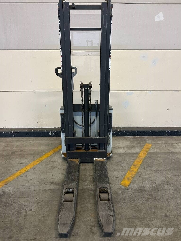 UniCarriers PS125TFV329 Käyden ajettavat pinoamistrukit