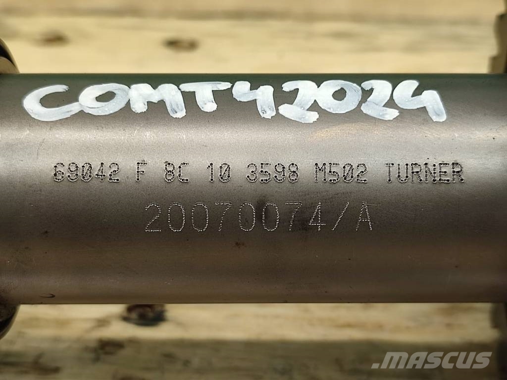 Manitou Gear shaft COM T4 2024 Transmisija