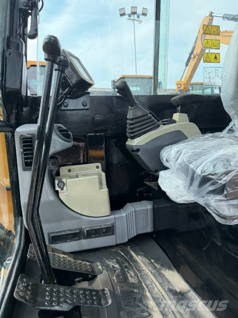 CAT 305.5E2 3000 units excavators in stock Міні-екскаватори < 7т