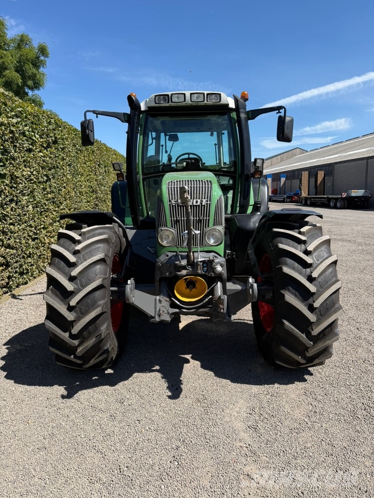 Fendt 712 Vario TMS Tractores