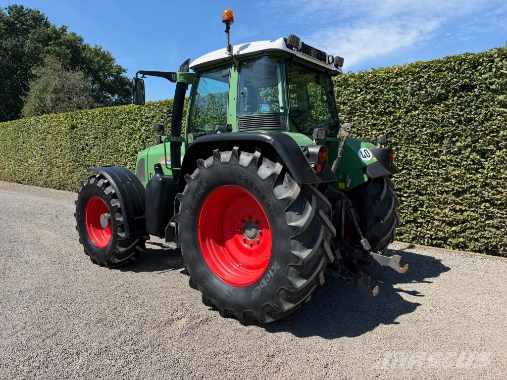Fendt 712 Vario TMS Tractores