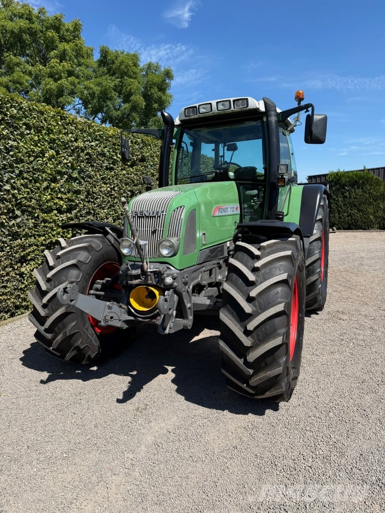 Fendt 712 Vario TMS Tractores