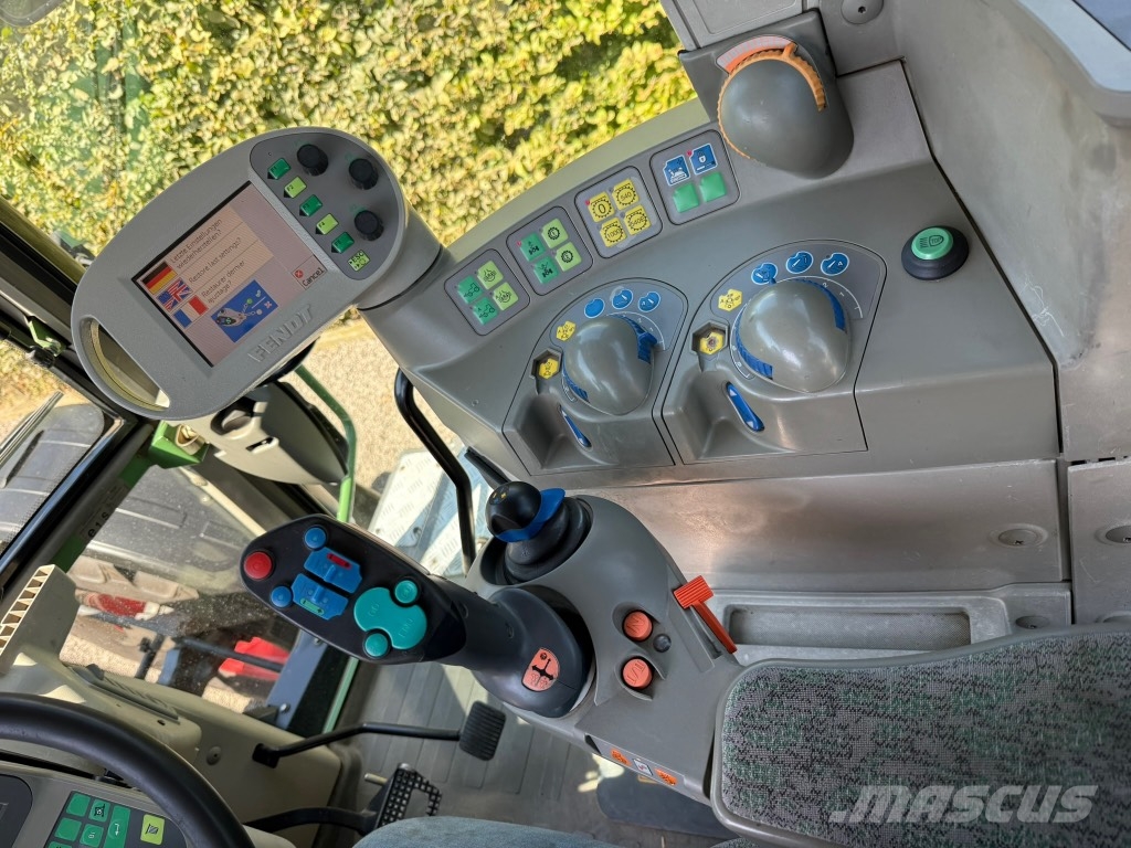 Fendt 712 Vario TMS Tractores