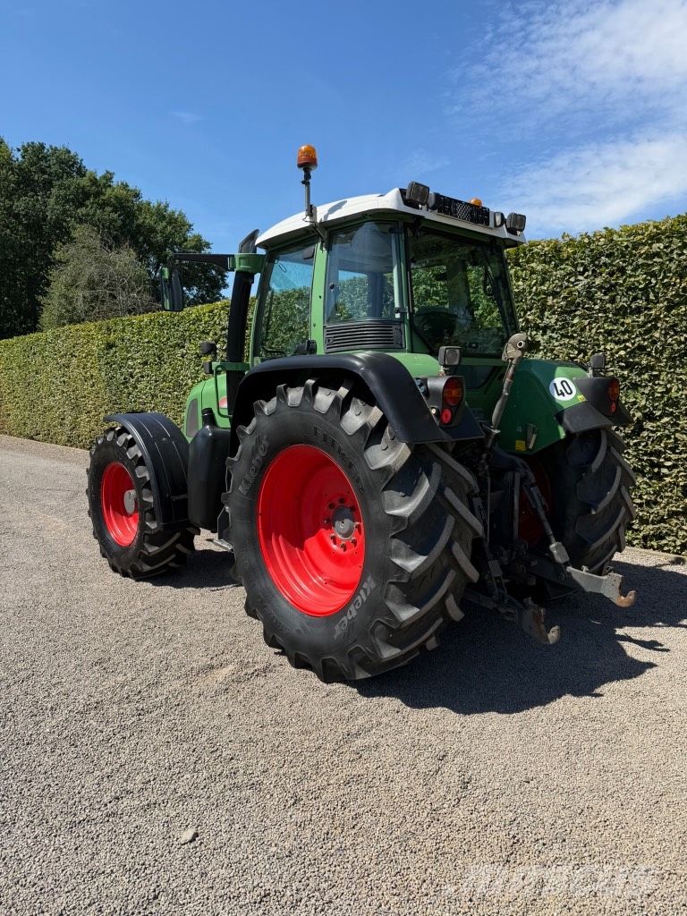 Fendt 712 Vario TMS Tractores