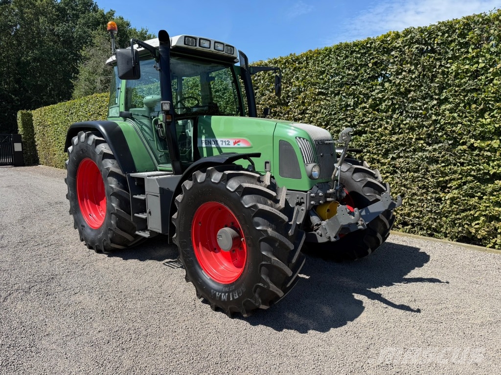 Fendt 712 Vario TMS Tractores