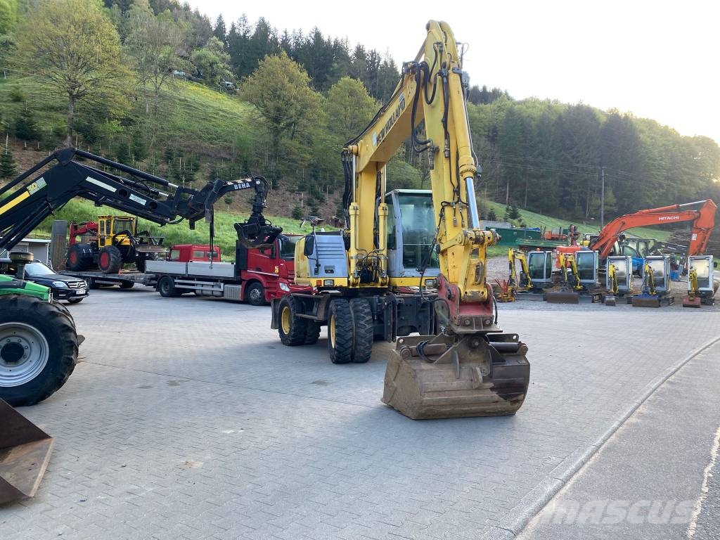 New Holland MH Plus Wielgraafmachines