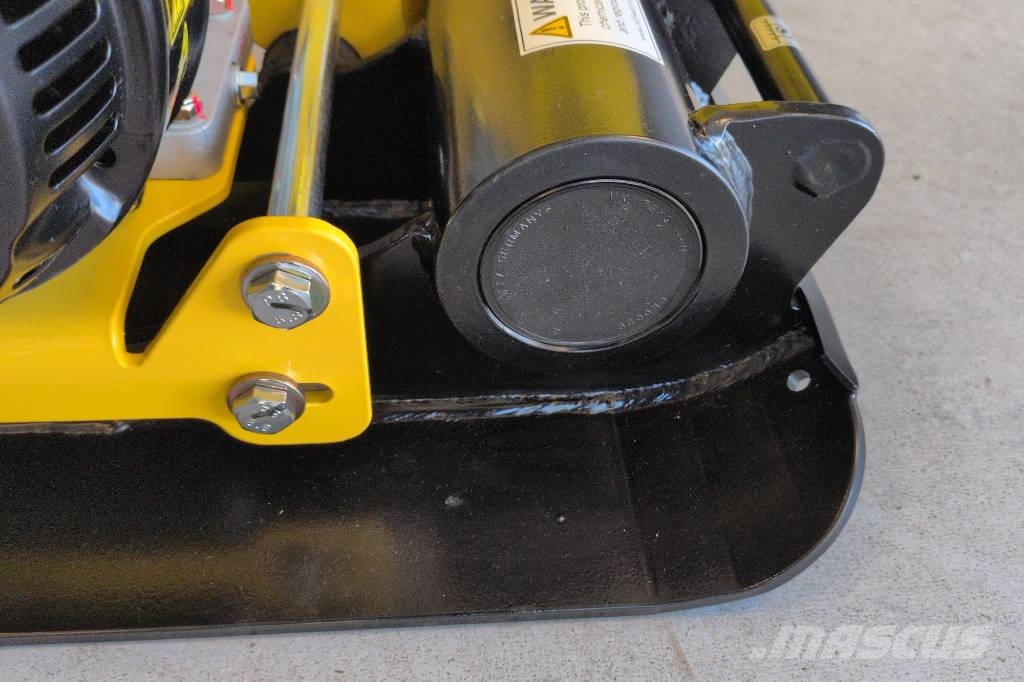 Bomag BP 10/30 Markvibrator Bensin دكاكات أفقية