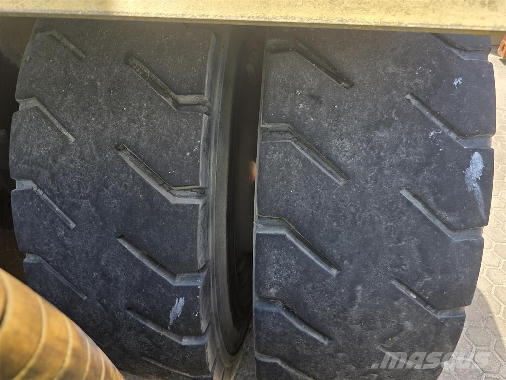 Hyster H22XM12-EC Stivuitoare de containere