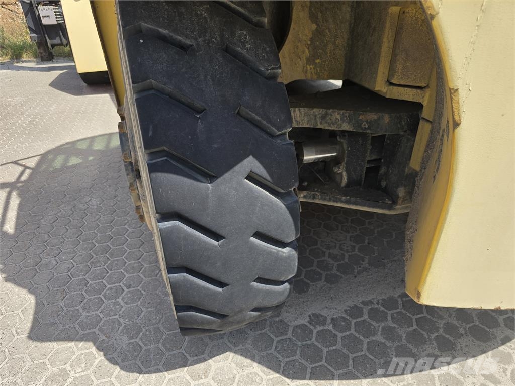 Hyster H22XM12-EC Stivuitoare de containere
