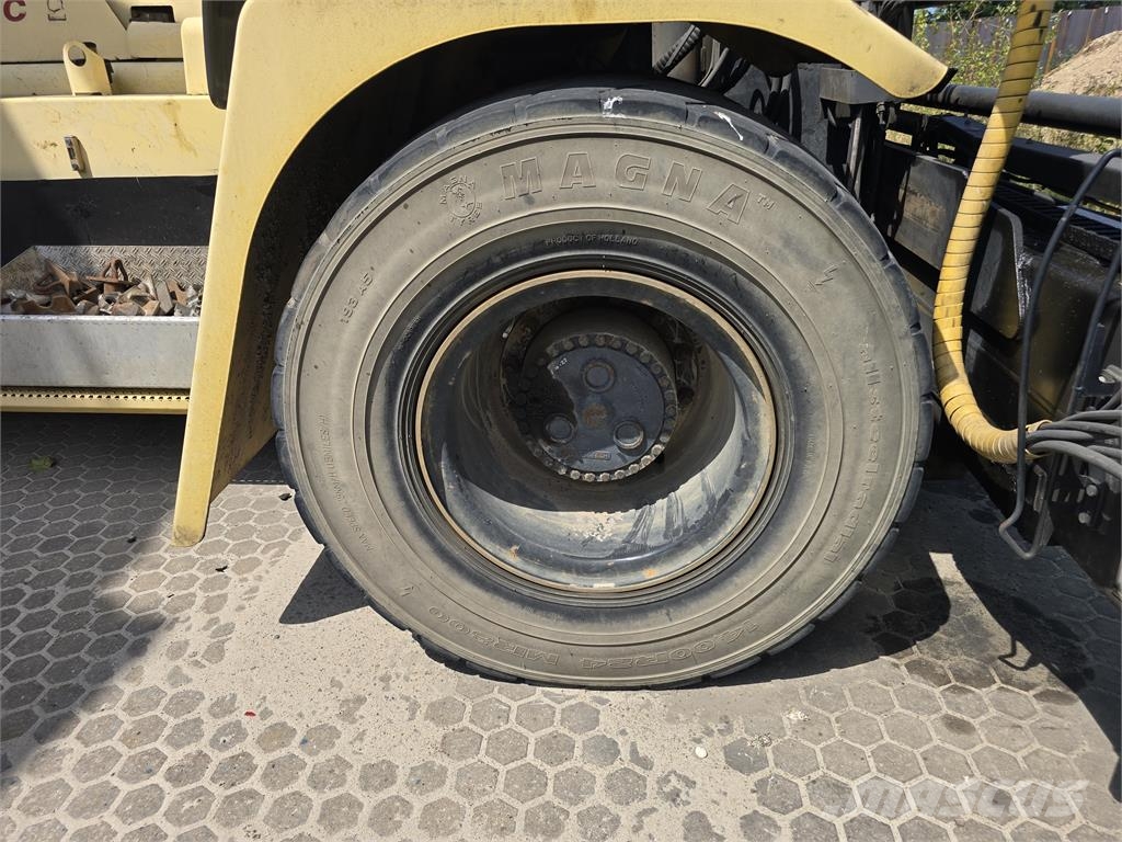 Hyster H22XM12-EC Stivuitoare de containere