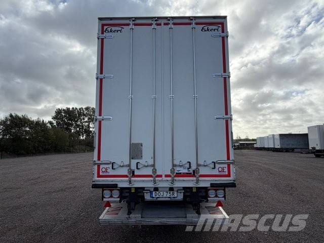 Tyllis och Ekeri Tyllis dolly och Ekeri skåptrailer ボックスセミトレーラー