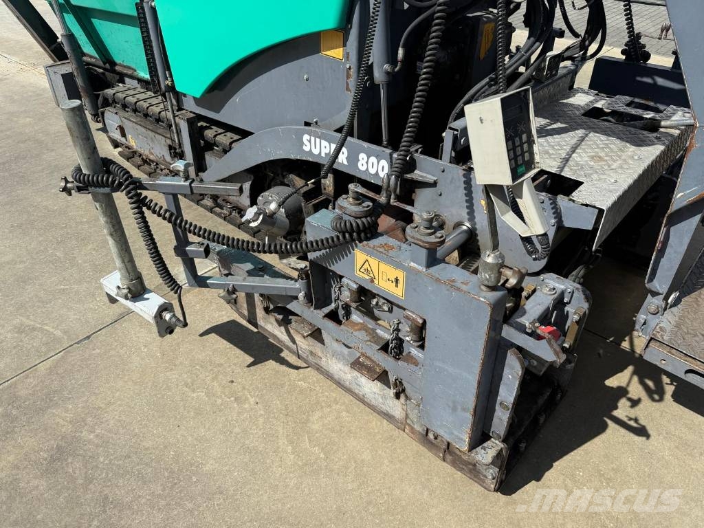 Vögele Super 800 Машини за асфалт