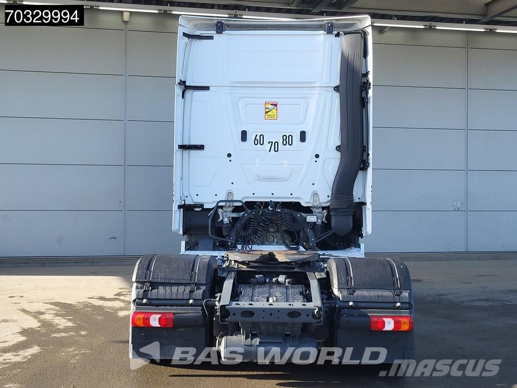 Mercedes-Benz Actros 1848 Actros 4X2 GigaSpace Mega 2xTanks Stan Tahače