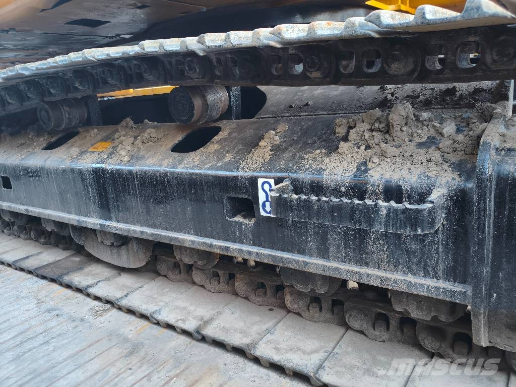 CAT 320CL Гусеничні екскаватори