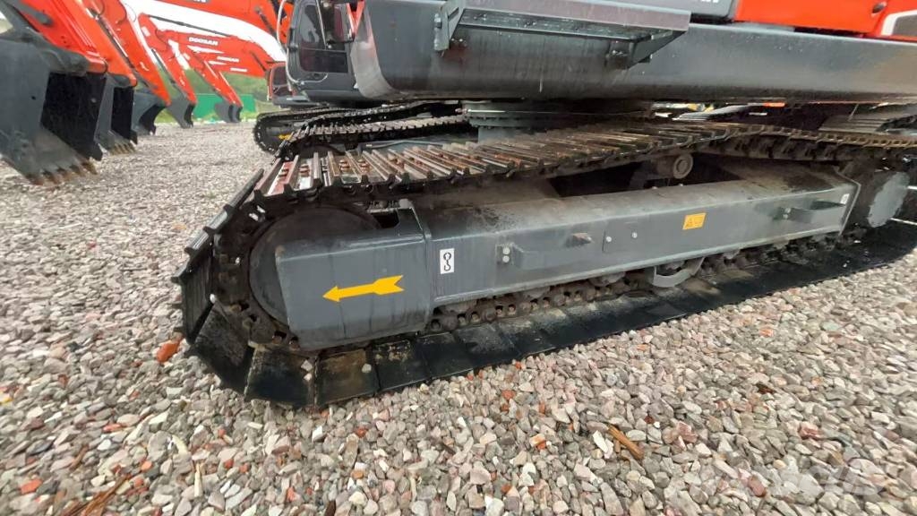 Doosan DX 140 LC Raupenbagger