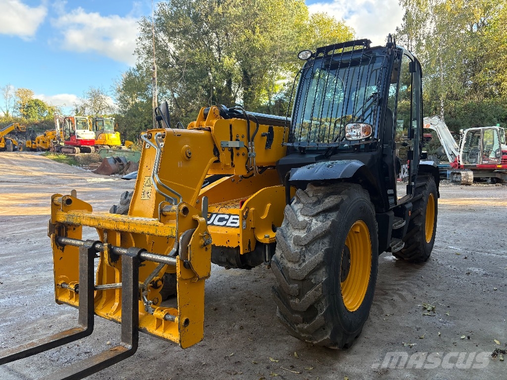 JCB 535-95 Teleskopiskie manipulatori