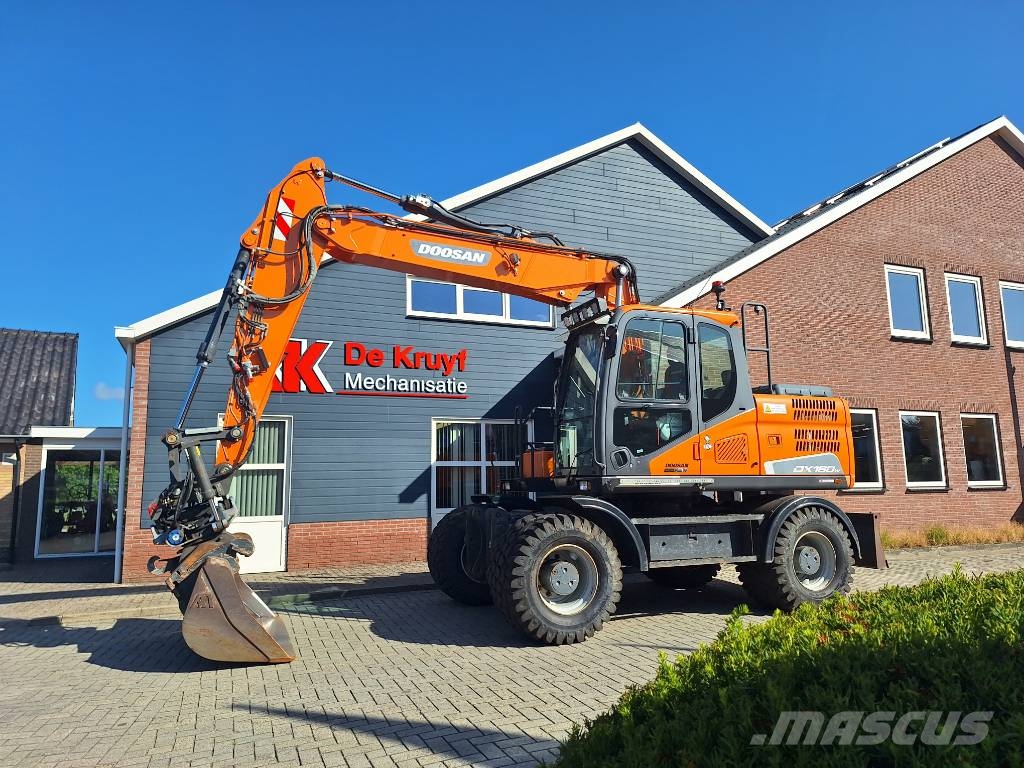 Doosan DX160W-5 Колісні екскаватори
