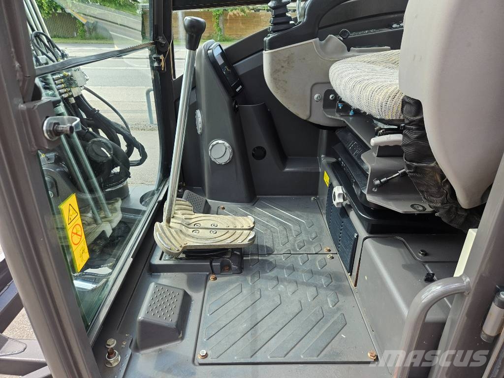 Volvo ECR 40 D Mini excavadoras < 7t