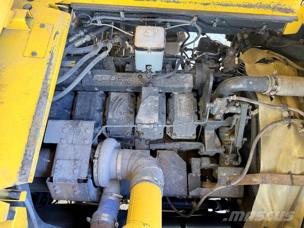 Komatsu HD 605-7E0 Karjääriveokid
