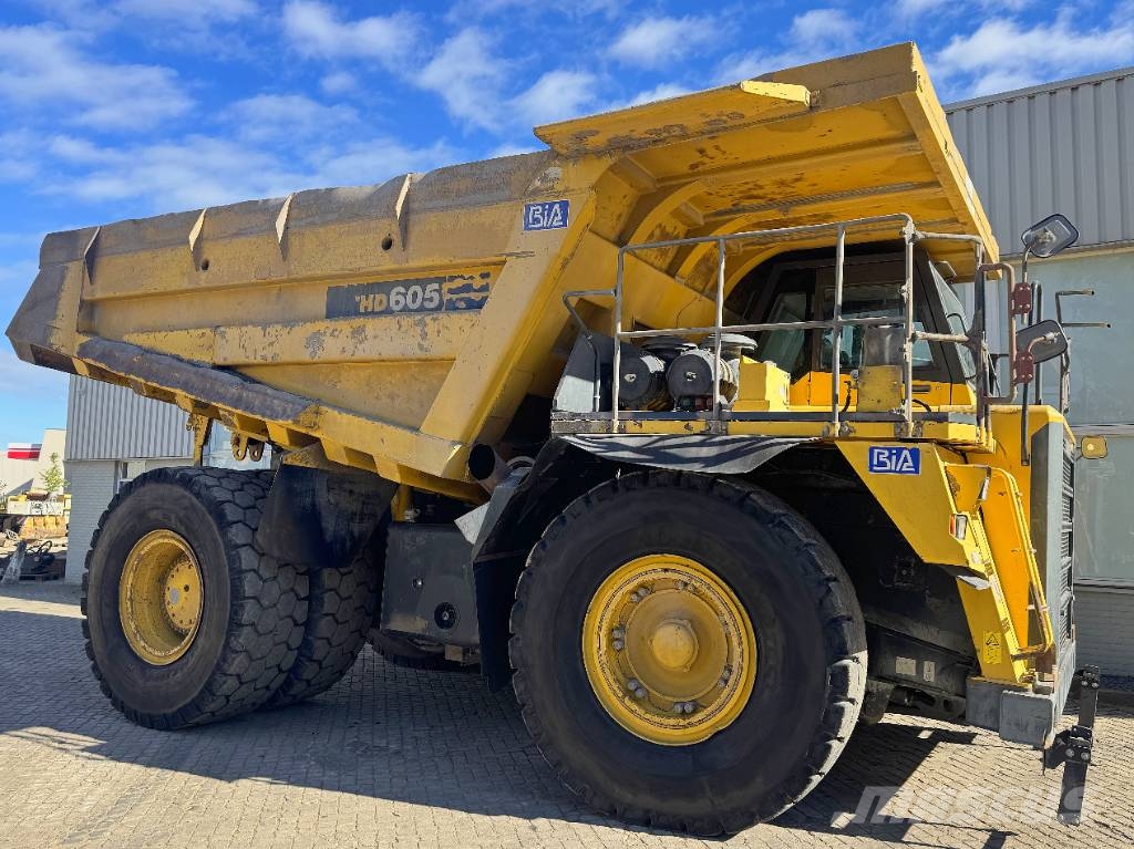 Komatsu HD 605-7E0 Karjääriveokid