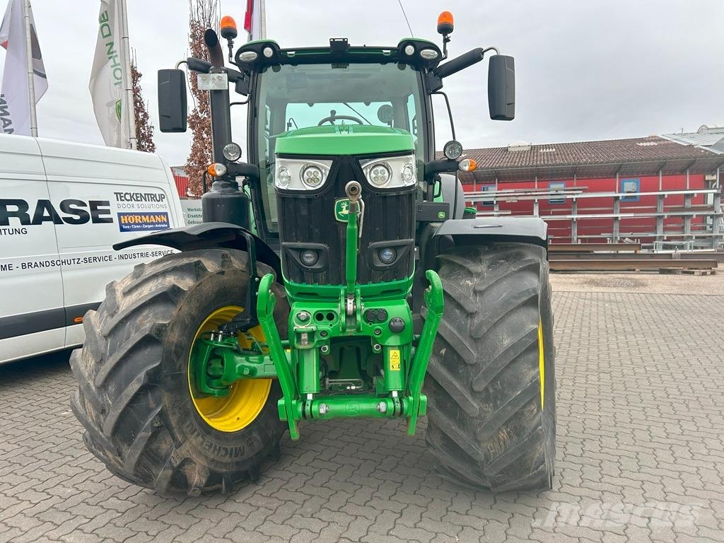 John Deere 6215R Tratores Agrícolas usados