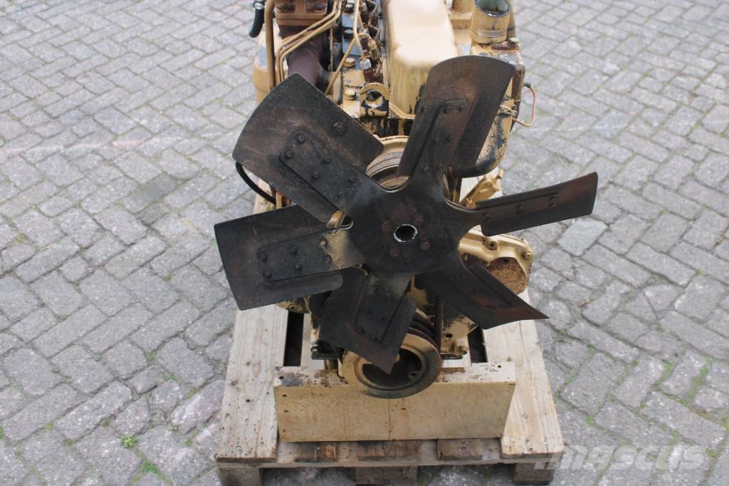 Allis-Chalmers 3500A 发动机