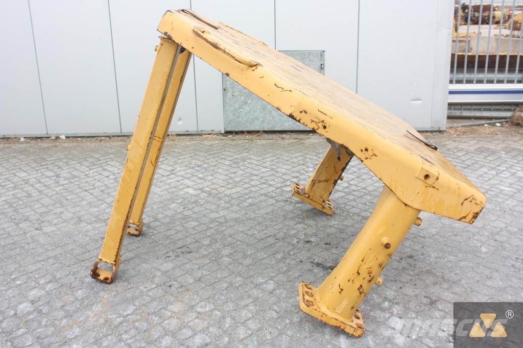 CAT D8N O-rops cab Kabinler