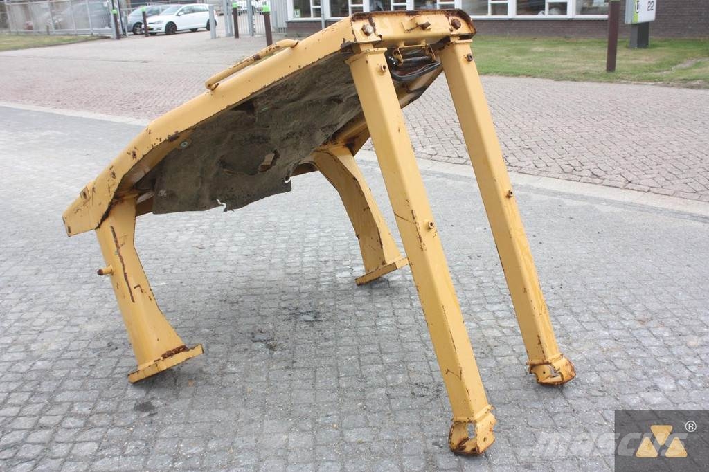 CAT D8N O-rops cab Kabinler