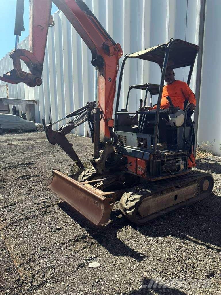 Hitachi ZX 27 U, 2014, SOUTHWEST RANCHES, Florida, United States