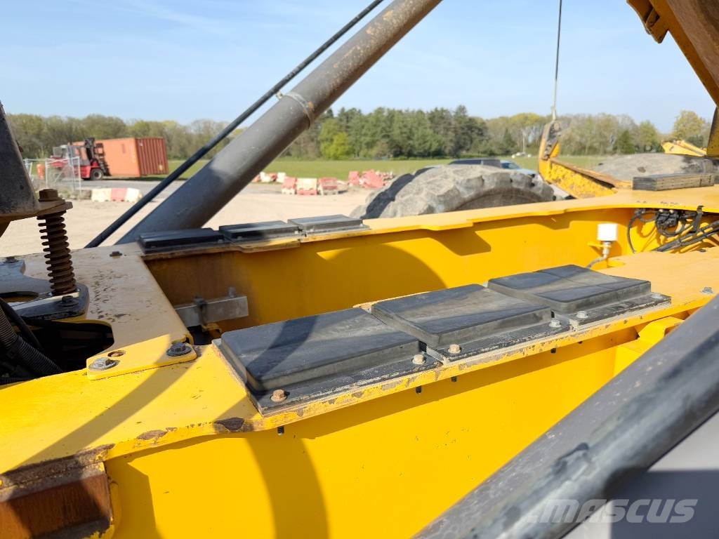 Volvo A60H - Top Condition / Body Heating / Camera Kĺbové nákladné autá