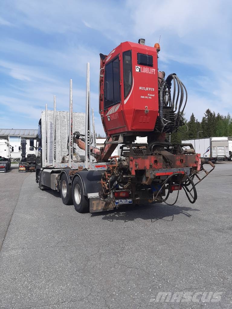 Volvo FH 16 Timber trucks