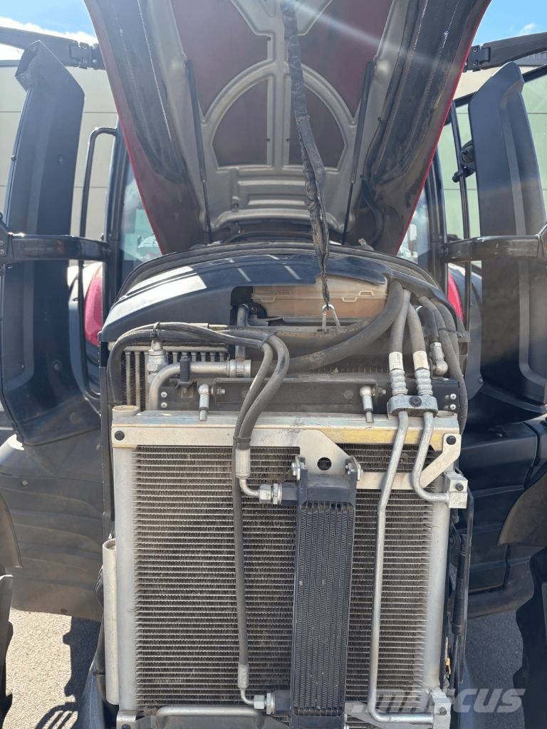 Valtra N 155 Traktorit
