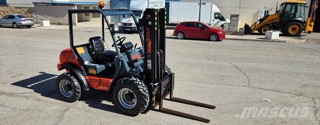 Agrimac TH-15.16 شاحنات الطرق الوعرة