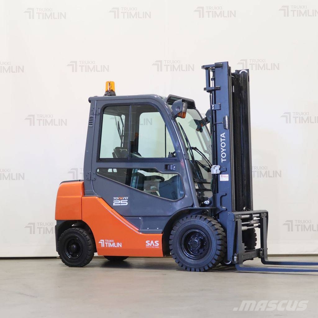 Toyota 02-8FDF25 شاحنات الديزل
