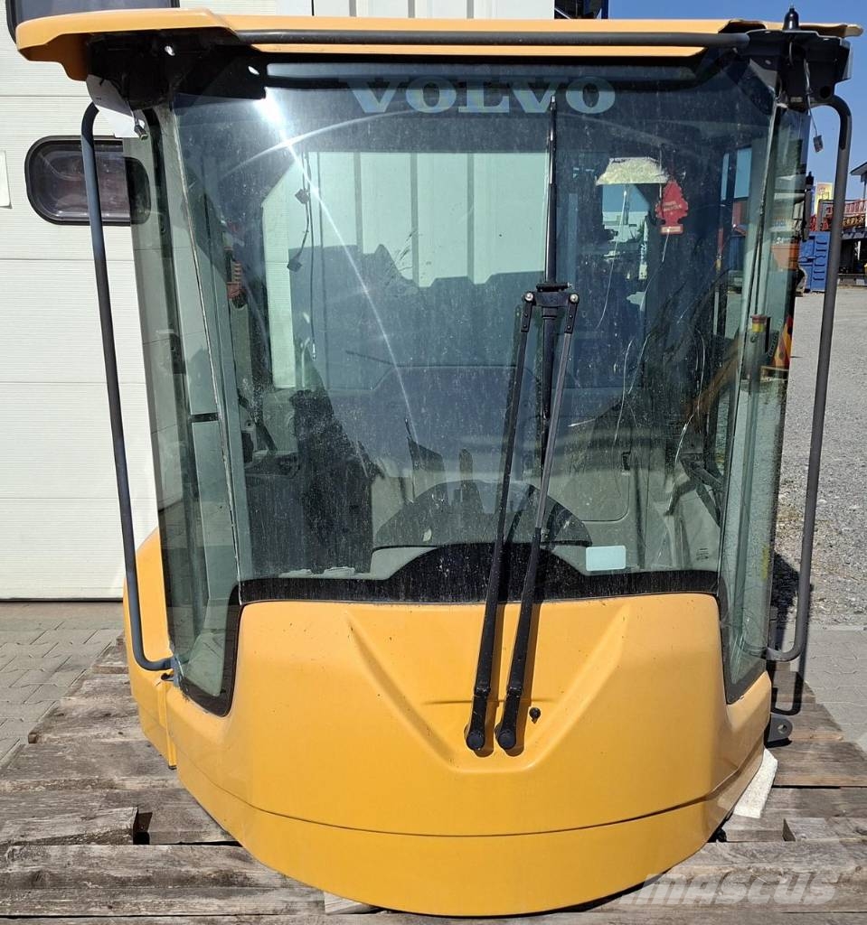 Volvo L 150 H Kabinen