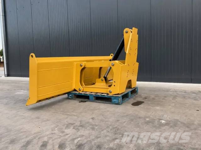 Volvo G970 نصول