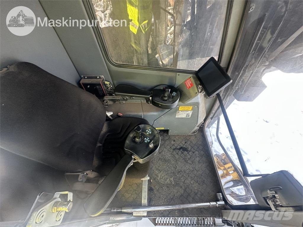 Scania R770B8X4*4NB Camiones volquete para virutas de madera