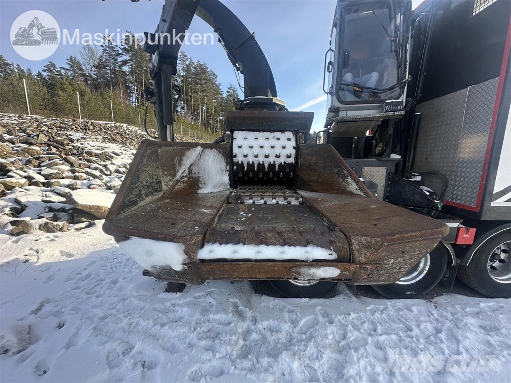 Scania R770B8X4*4NB Camiones volquete para virutas de madera