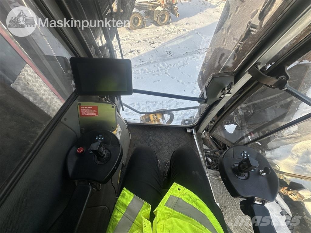 Scania R770B8X4*4NB Camiones volquete para virutas de madera