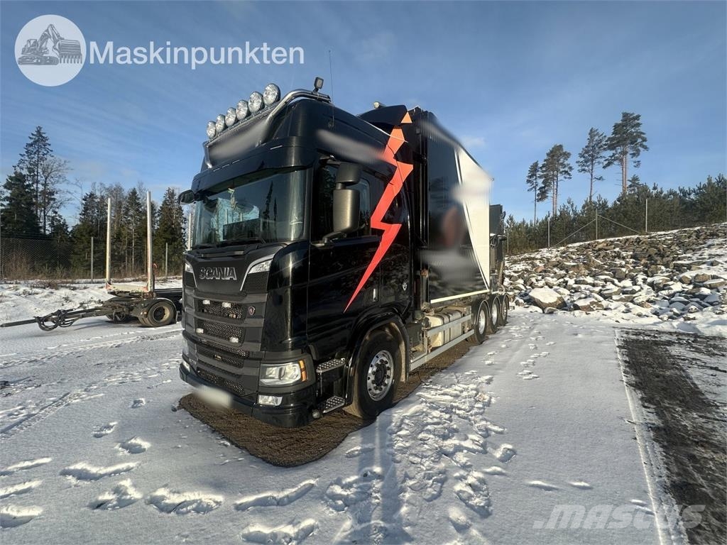Scania R770B8X4*4NB Camiones volquete para virutas de madera